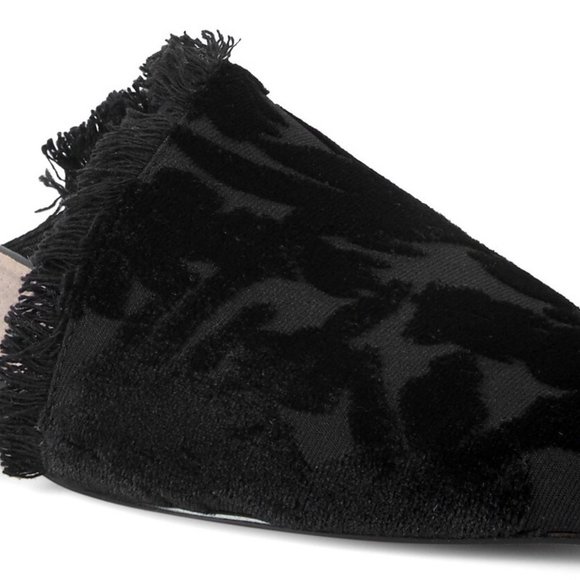 NEW AVA & AIDEN Women Bailey Burnished Velvet Fringe Trim Asymmetric Mule Slip - Picture 2 of 7